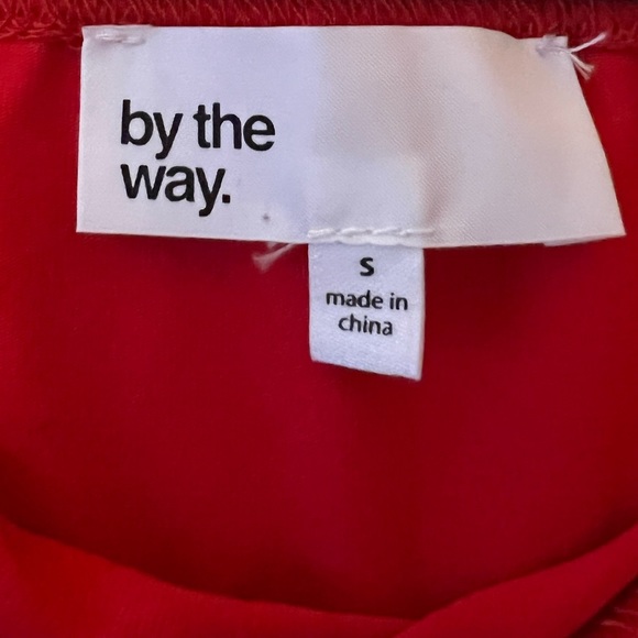 NWOT Revolve by the way Red Off Shoulder Bodycon Zipper Longsleeve Dress Size S - Picture 4 of 5